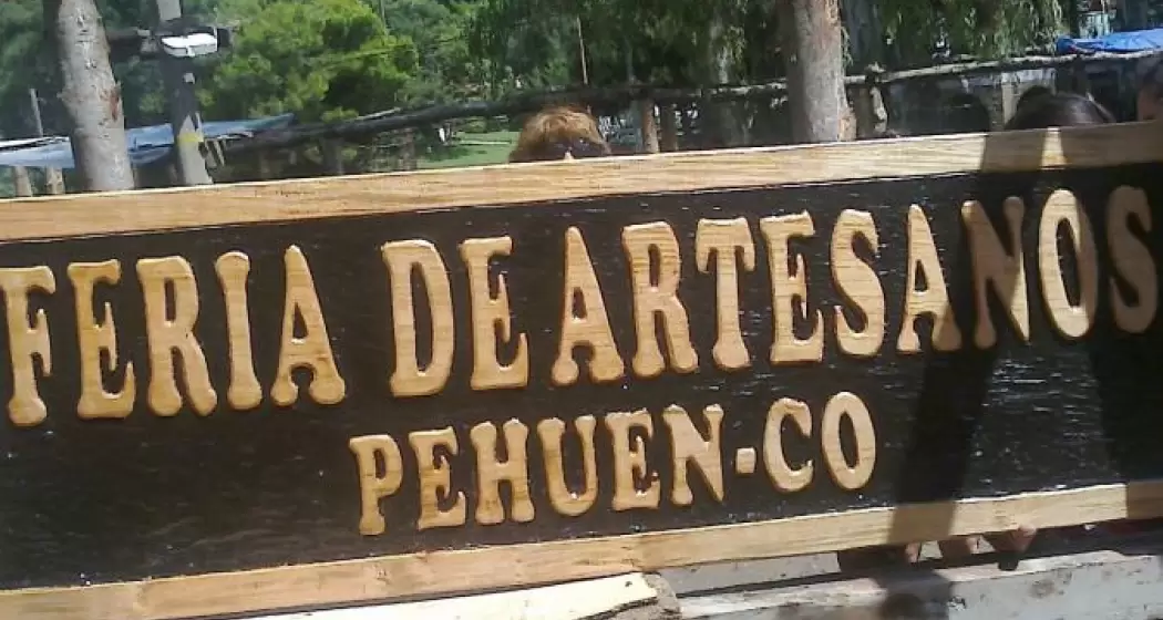 Feria-Artesanos-de-PehuenCo-Cartel