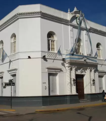 Palacio_Municipal_del_Pilar