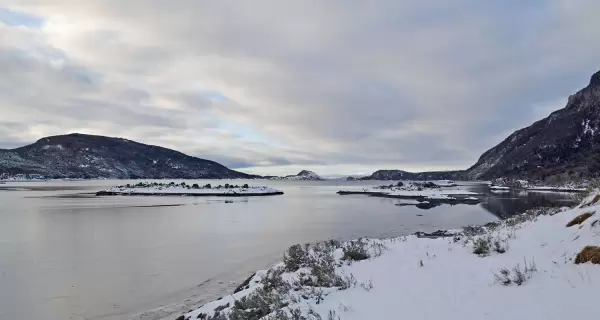 El Parque Nacional Tierra del Fuego combina senderos, monta�as y mar en un entorno �nico en el sur del mundo.
