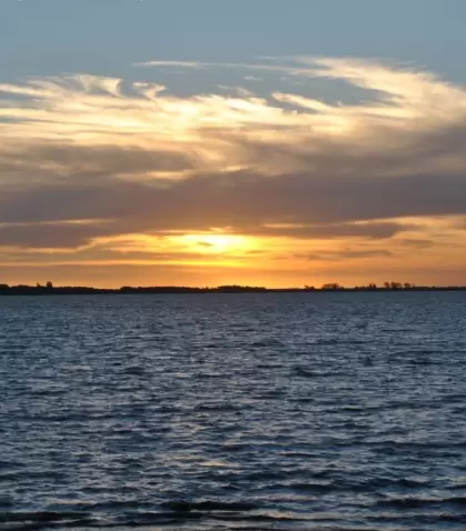 laguna-chascomus-scaled-e1654558848454