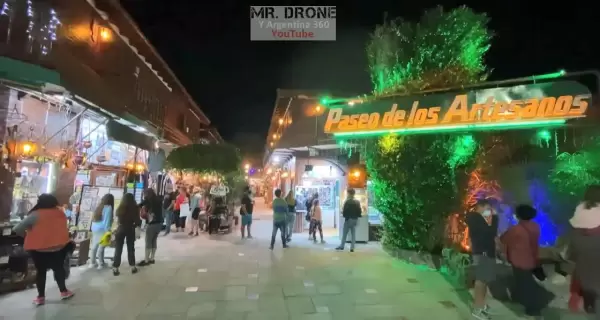 El Paseo de los Artesanos de Villa Gesell, un cl�sico para encontrar arte y creatividad local.