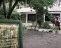 La Casa de las 4 Puertas, s�mbolo del nacimiento de Villa Gesell y hogar original de su fundador.