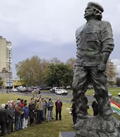 monumento-che-guevara-e1679918748134