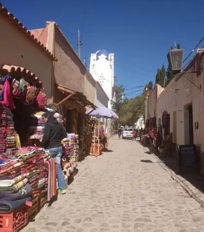 que-hacer-en-humahuaca-tienda-de-artesanias