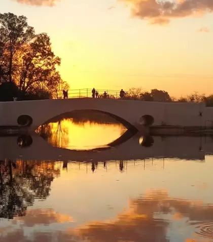 Calma y un hermoso atardecer en San Antonio de Areco, una gran opci�n de escapada de Semana Santa.