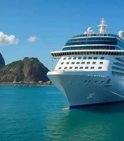 Algunos cruceros ofrecen entretenimiento de alto nivel: desde simuladores y toboganes hasta shows y deportes extremos.