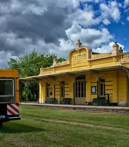 Plomer - Buenos Aires