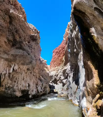 Caverna "Puente del Diablo"