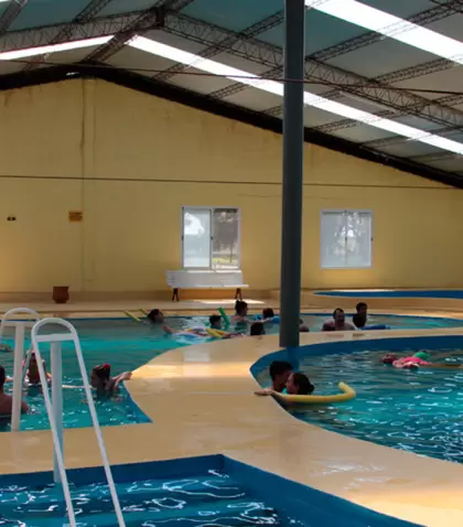 Termas de M�danos