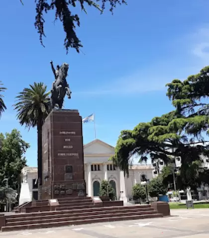 Plaza 25 de Mayo, Junin Provincia de Buenos Aires