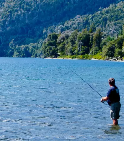 Pesca deportiva en Lago Moreno
