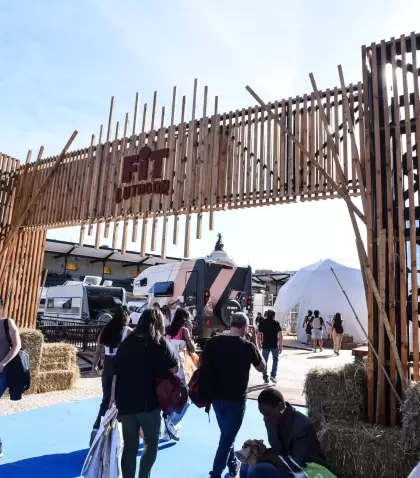 Entrada principal de La Rural durante una edici�n anterior de FIT en Buenos Aires