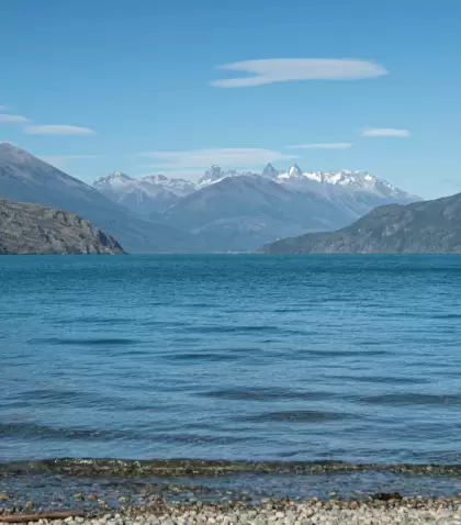 Lago Puelo en primavera.