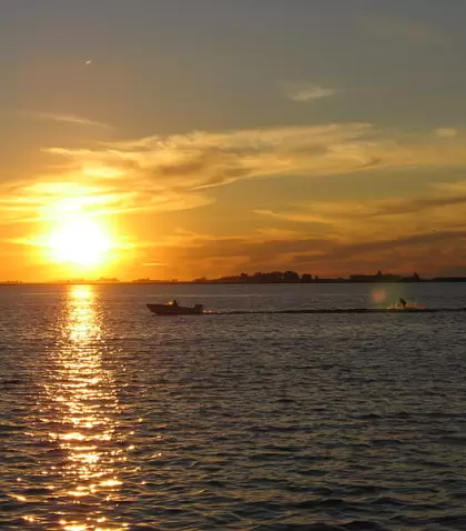 La Laguna de G�mez, uno de los destinos m�s tradicionales del turismo bonaerense.