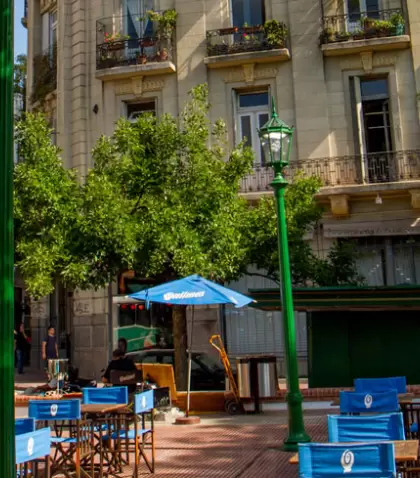 La Plaza Dorrego conserva el esp�ritu bohemio y tanguero que define al barrio de San Telmo.