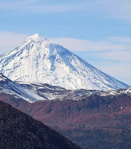 Los senderos del Parque Nacional Lan�n permiten disfrutar la naturaleza patag�nica bajo la mirada del imponente volc�n.
