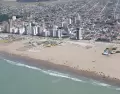 Las amplias playas de Necochea combinan mar, m�danos y bosque en un entorno natural privilegiado.