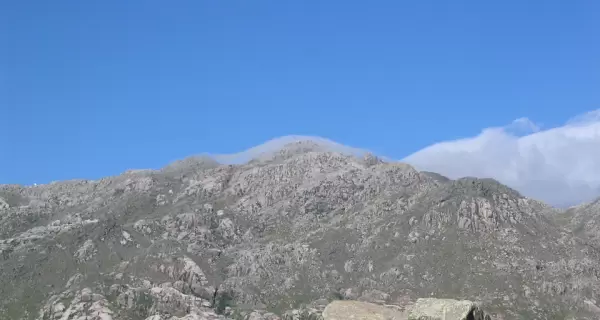 El Cerro Champaqu�, con 2.790 metros, es el punto m�s alto de C�rdoba y una experiencia imperdible para los amantes del trekking.
