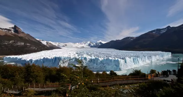 El Glaciar Perito Moreno, en el Parque Nacional Los Glaciares, es una de las maravillas naturales m�s impactantes del mundo.