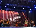 En diciembre, las fiestas populares iluminan cada rinc�n del pa�s, desde el norte folcl�rico hasta la costa bonaerense.