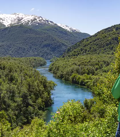 La Patagonia es pionera en turismo ecol�gico, con parques y comunidades que promueven el respeto por la naturaleza.