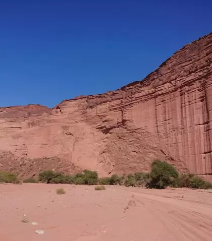 El Parque Nacional Talampaya deslumbra con sus formaciones rojas y ca�ones monumentales, Patrimonio Mundial de la UNESCO.