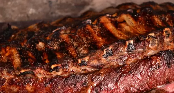 La mesa navide�a argentina combina recetas europeas, tradiciones locales y la calidez de las celebraciones familiares.