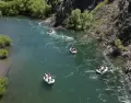 En verano, los pueblos con r�o ofrecen frescura, sombra y un ritmo perfecto para descansar.