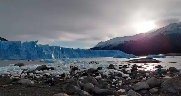 En verano, Santa Cruz combina glaciares activos, estepa infinita y una sensaci�n de escala �nica.