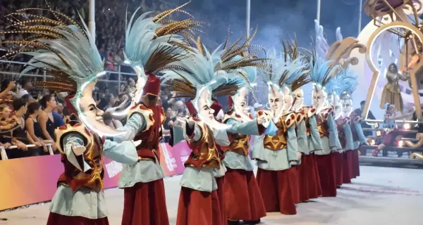 El carnaval en Argentina se vive con m�sica, color y tradiciones que var�an seg�n cada regi�n.