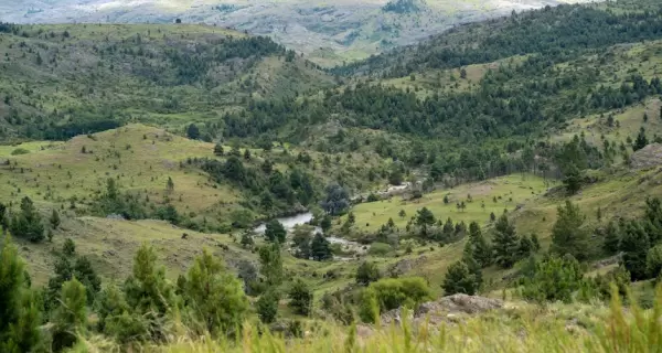 En verano, C�rdoba combina r�os serranos y sierras para disfrutar el calor con equilibrio.