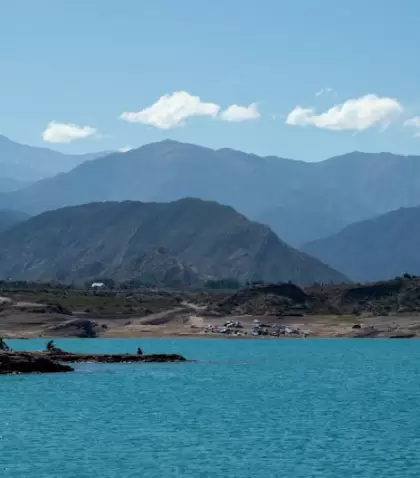 Mendoza en oto�o ofrece experiencias en vi�edos y cordillera.