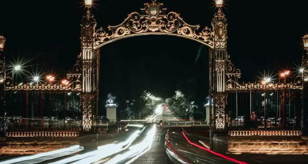 Mendoza sorprende por su dise�o urbano lleno de espacios verdes como parques y plazas.