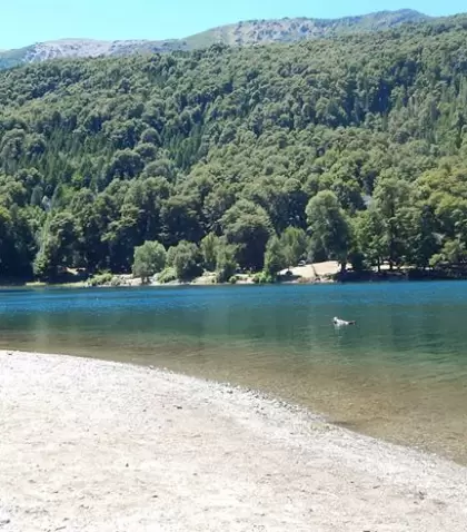Los lagos patag�nicos ofrecen postales �nicas.