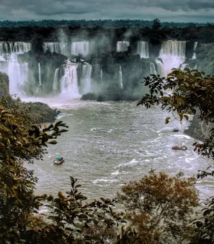 Elegir entre lado argentino o brasile�o es definir c�mo quer�s ver las cataratas.
