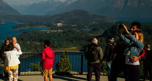 Bariloche, en junio tiene un perfil distinto al de la temporada de ski masiva.