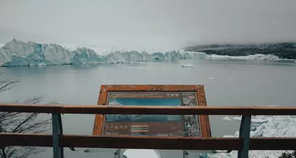 Cuando desaparecen las multitudes, El Calafate muestra su versi�n m�s impactante.