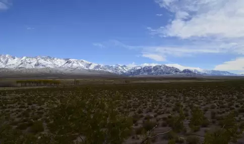 Mendoza en invierno acompa�a los viajes lentos.