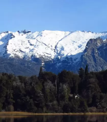 Bariloche sin auto se puede disfrutar muy bien, combinando alojamiento y traslados.