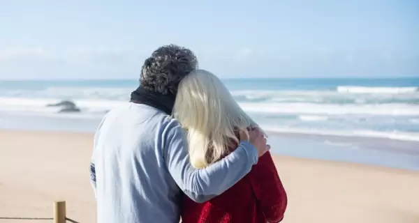 Los viajes organizados pueden ser una excelente alternativa para adultos mayores.