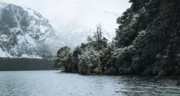 La nieve puede ser una excusa para mirar la Patagonia con m�s calma.