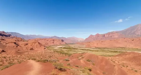 Espacios para caminar, para comer sin apuro, para mirar un paisaje sin empujones, para descansar de verdad.