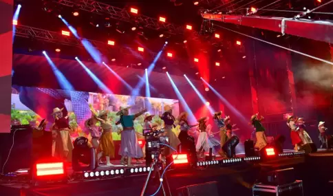 La Fiesta Nacional del Pomelo demuestra que el calendario tur�stico argentino no se agota en los destinos de siempre.