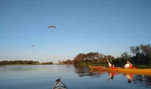 Helvecia no necesita grandes artificios para atraer: tiene r�o, historia, pesca deportiva y festival.