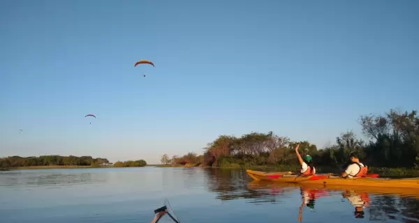 Helvecia no necesita grandes artificios para atraer: tiene r�o, historia, pesca deportiva y festival.